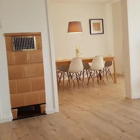 Spacious Cozy Walking Distance To Outlet Apartament